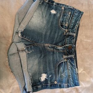 AE Jean shorts- medium wash